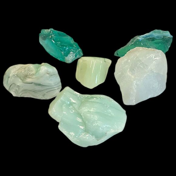 Green Tone Multicolor Glowing Art Glass Assorted Cullet Manganese #4GA18 - Picture 5 of 6